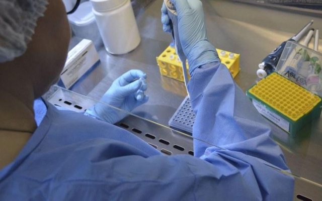 Governo reduz para 7 dias isolamento de pacientes com covid-19