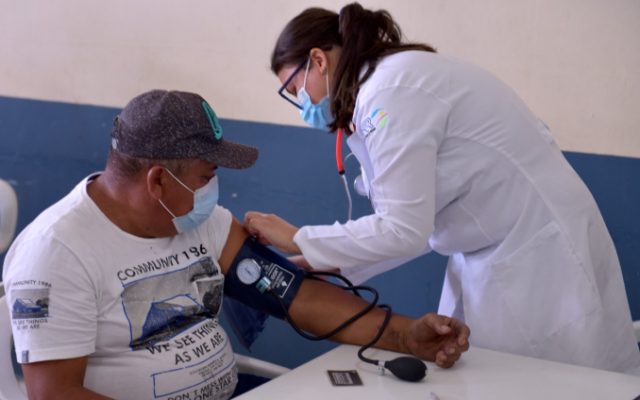 Moradores do caranã recebem serviços sociaise de saúde