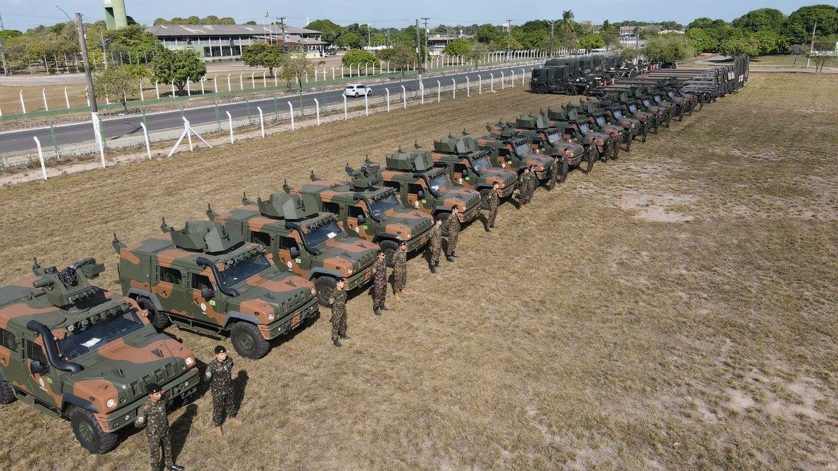 Roraima recebe 16 blindados do Exército para reforçar segurança na fronteira com Venezuela