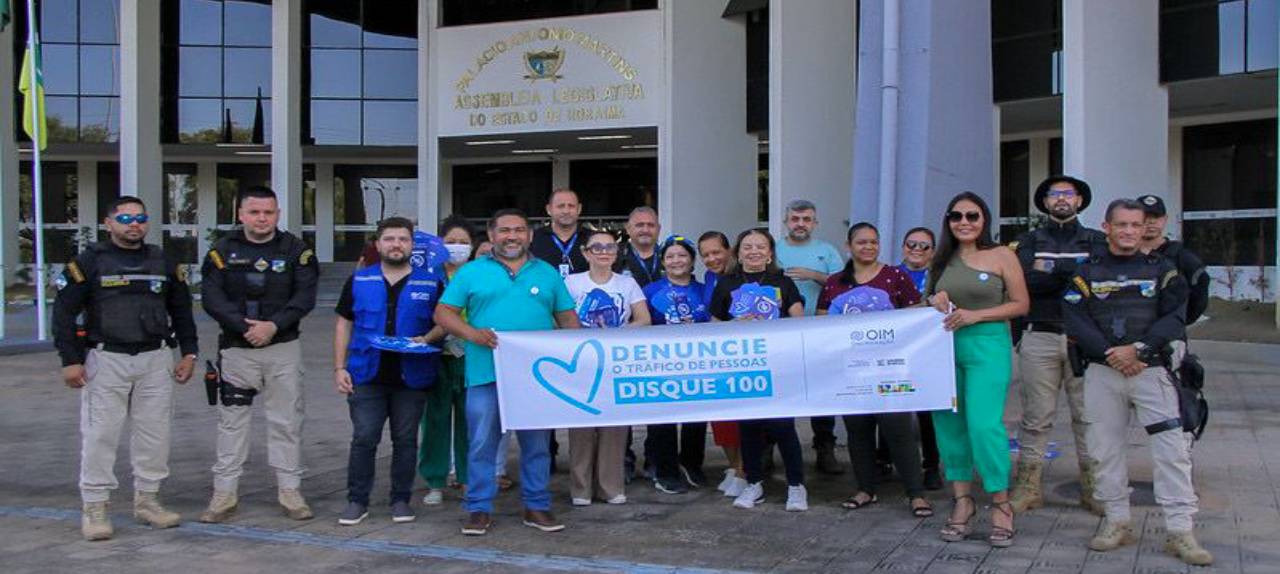 Programa de Direitos Humanos da ALE-RR participa de blitz informativa sobre tráfico humano