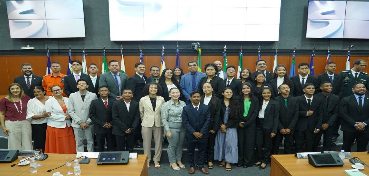Estudantes empossados falam sobre expectativas para mandato e prometem empenho na aprovação de projetos