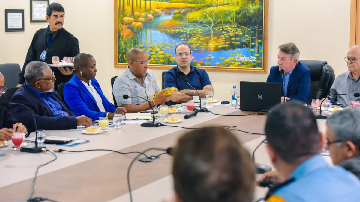 Governo de Roraima fortalece relação com Barbados para ampliar comércio, turismo e conexões aéreas