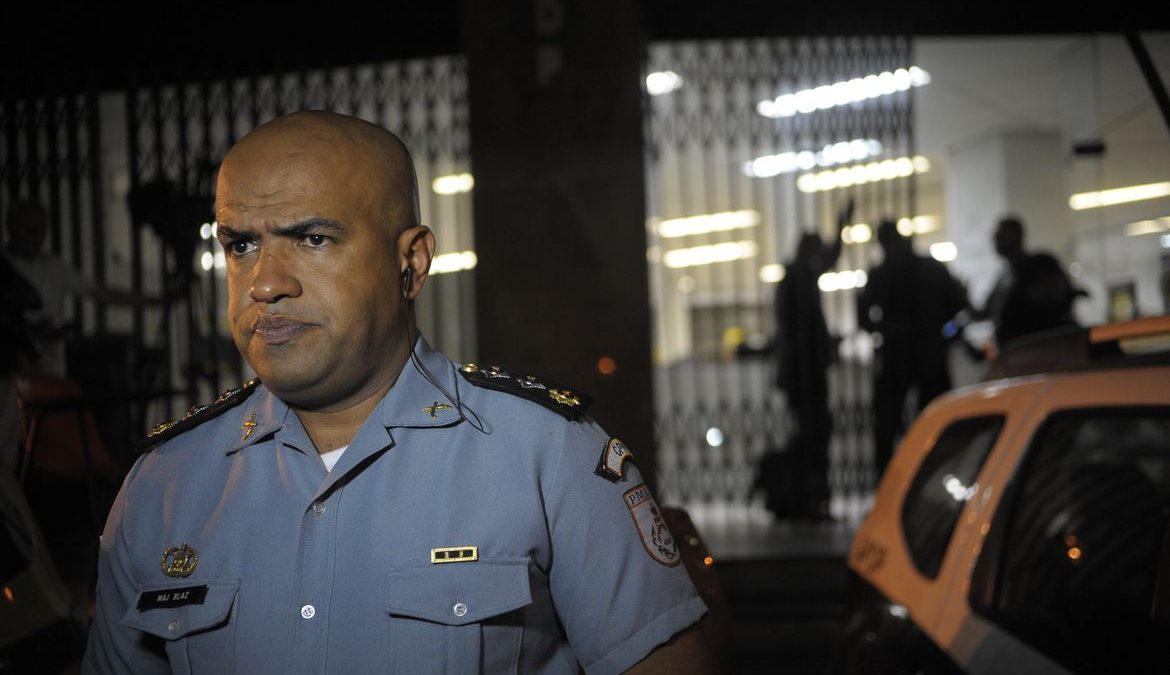 MP denuncia tenente-coronel por invasão de domicílio e constrangimento