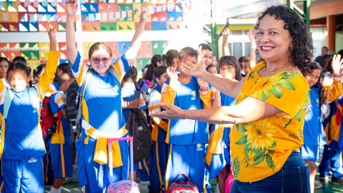 Rede Municipal de Ensino retoma aulas com novo fardamento, planejamento pedagógico e foco na aprendizagem em Boa Vista
