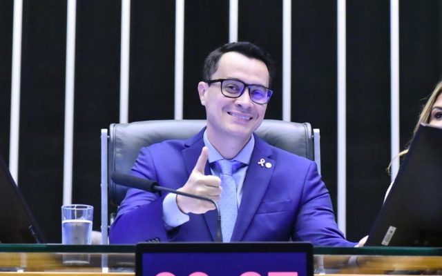 Zé Haroldo Cathedral encerra 2025 com investimentos e ações que beneficiam 13 municípios de Roraima 