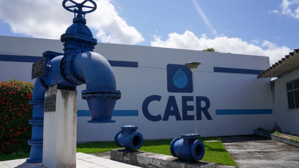 CAER abre concurso histórico com 210 vagas e provas marcadas para novembro