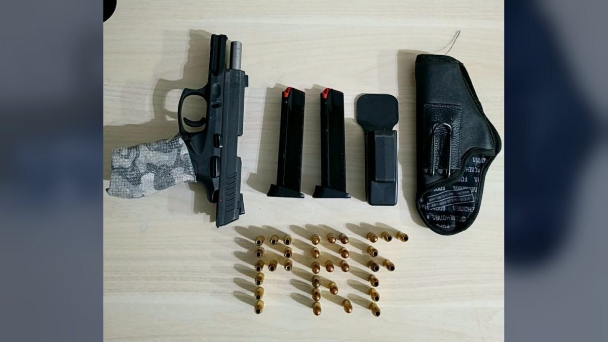 PRF prende homem por porte ilegal de arma na BR-432 em Cantá