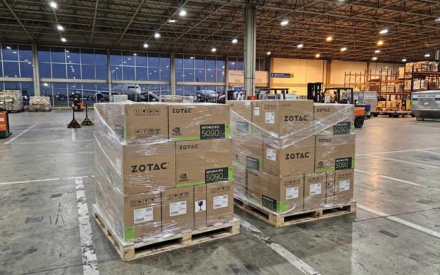 Carga de GPUs RTX 5090 desaparece no Aeroporto de Guarulhos