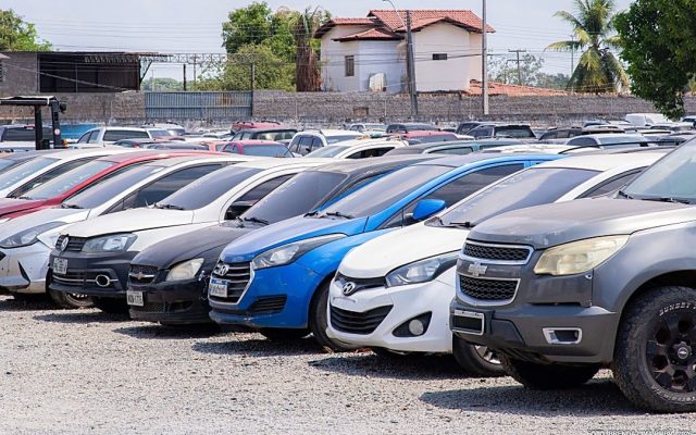 Prefeitura de Boa Vista faz leilão de 115 veículos em 5 de novembro