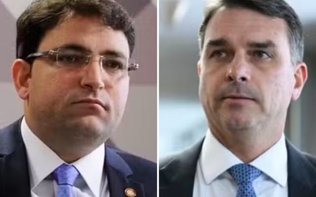 Moraes determina entrega passaporte a Flávio Bolsonaro, proíbe saída