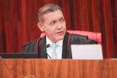 TSE aprova novas regras para vincular canais de WhatsApp a campanhas eleitorais