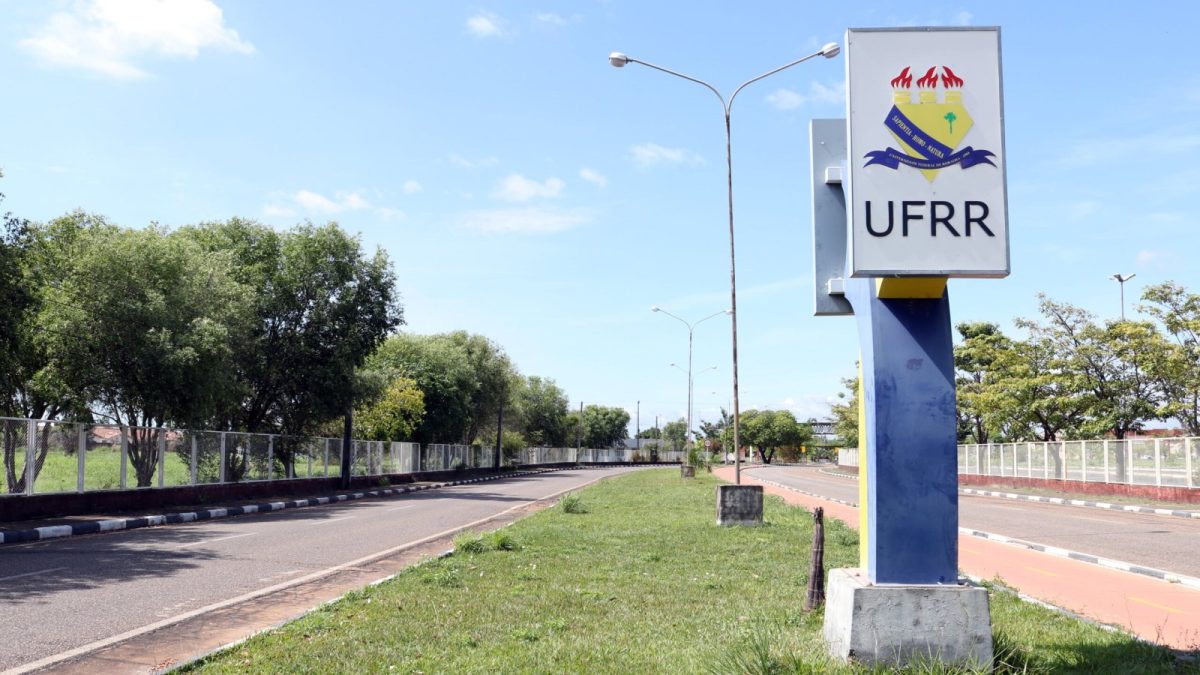 UFRR abre 11 vagas para professores em programas de pós-graduação